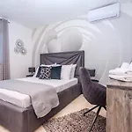 Matan - Only 200m From The Sandy Beaches, Private 28m2 Pool