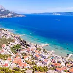 Matan - Only 200m From The Sandy Beaches, Private 28m2 Pool Vila Omiš