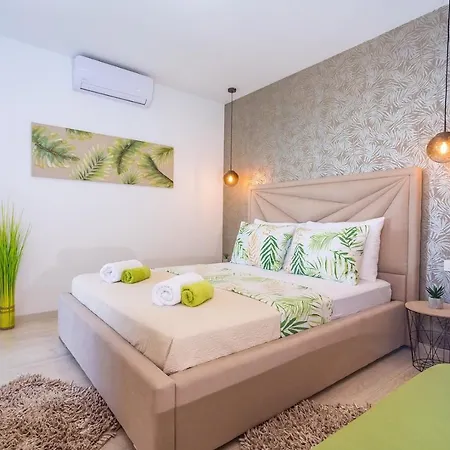 Matan - Only 200m From The Sandy Beaches, Private 28m2 Pool * Omis