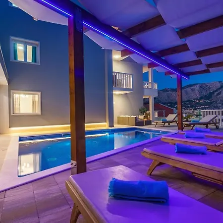 Matan - Only 200m From The Sandy Beaches, Private 28m2 Pool Vila *
