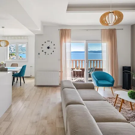 Matan - Only 200m From The Sandy Beaches, Private 28m2 Pool