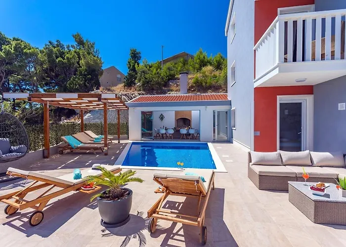 Matan - Only 200m From The Sandy Beaches, Private 28m2 Pool